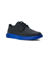 Chaussures derby en cuir noires Camper