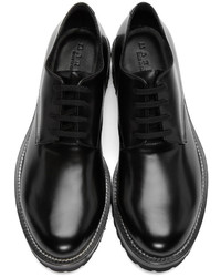 Chaussures derby en cuir noires Marni