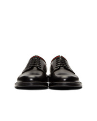 Chaussures derby en cuir noires Gucci