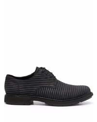 Chaussures derby en cuir noires Camper