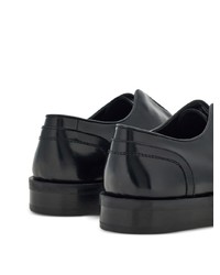 Chaussures derby en cuir noires Ferragamo