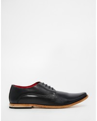 Chaussures derby en cuir noires Base London