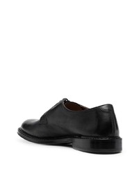 Chaussures derby en cuir noires Doucal's