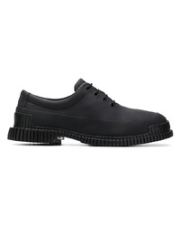 Chaussures derby en cuir noires Camper