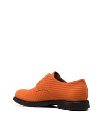 Chaussures derby en toile orange Camper