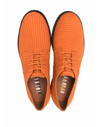 Chaussures derby en toile orange Camper