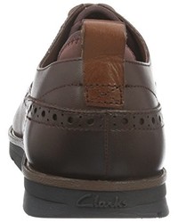 Chaussures derby marron foncé Clarks