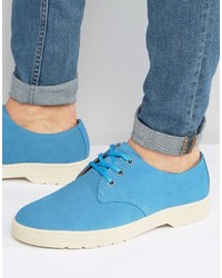 Chaussures en daim bleu clair Dr. Martens
