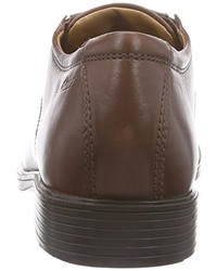 Chaussures habillées marron Clarks