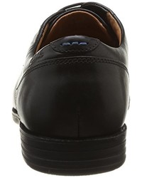 Chaussures habillées noires Clarks