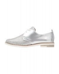 Chaussures richelieu en cuir argentées Marco Tozzi