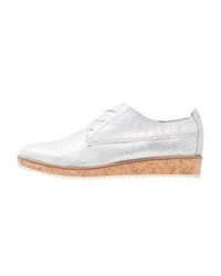 Chaussures richelieu en cuir argentées Marco Tozzi