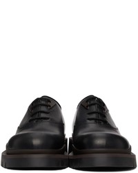 Chaussures richelieu en cuir noires Bottega Veneta