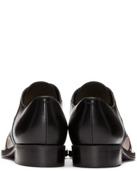 Chaussures richelieu en cuir noires Fendi