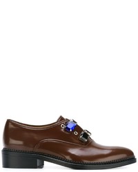 Chaussures richelieu en cuir ornées marron foncé