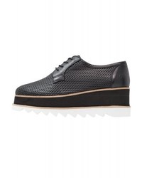 Chaussures richelieu noires Bronx