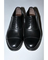 Chaussures richelieu noires Calpierre