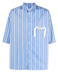 Chemise à manches courtes à rayures verticales bleu clair Jacquemus