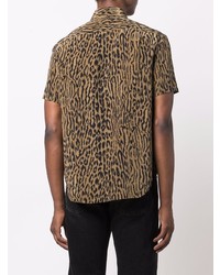 Chemise à manches courtes en soie imprimée léopard marron clair Saint Laurent