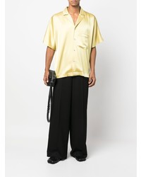 Chemise à manches courtes en soie jaune Nanushka
