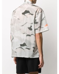 Chemise à manches courtes imprimée tie-dye grise Heron Preston