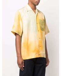 Chemise à manches courtes imprimée tie-dye jaune Oamc