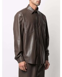 Chemise à manches longues en cuir marron foncé Nanushka