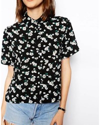 Chemise boutonnée à manches courtes à fleurs noire et blanche Asos