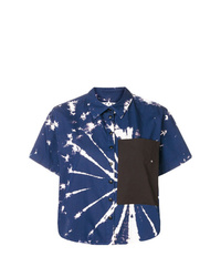 Chemise boutonnée à manches courtes imprimée tie-dye bleu marine et blanc