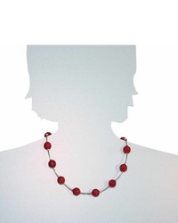 Collier bordeaux In Collections