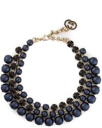 Collier de perles bleu marine