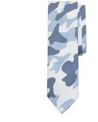 Cravate camouflage bleu clair