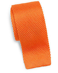 Cravate en tricot orange