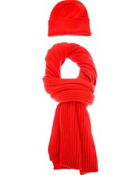 Écharpe en tricot rouge
