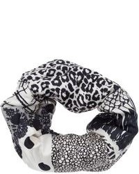 Écharpe imprimée léopard noire et blanche Pierre Louis Mascia