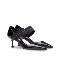 Escarpins en cuir noirs Prada