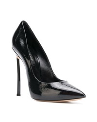 Escarpins en cuir noirs Casadei