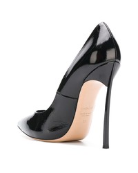 Escarpins en cuir noirs Casadei