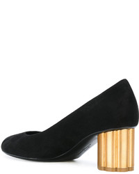 Escarpins en cuir noirs Salvatore Ferragamo