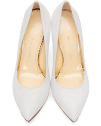 Escarpins en daim blancs Charlotte Olympia