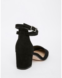 Escarpins en daim noirs Asos