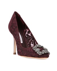 Escarpins en dentelle bordeaux Manolo Blahnik