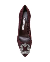 Escarpins en dentelle bordeaux Manolo Blahnik