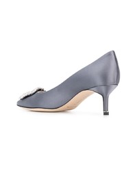 Escarpins en satin ornés bleu clair Manolo Blahnik