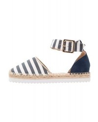 Espadrilles à rayures horizontales bleues River Island