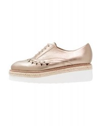 Espadrilles dorées Carvela