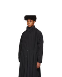 Imperméable noir Homme Plissé Issey Miyake