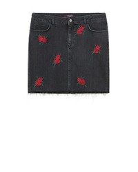Jupe en denim à fleurs noire Mango