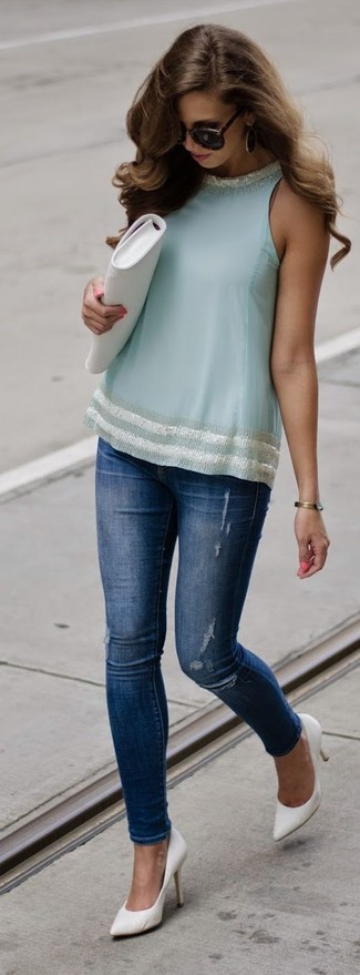 Comment porter un top sans manches turquoise