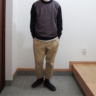Comment porter un pull à losanges quand il fait chaud